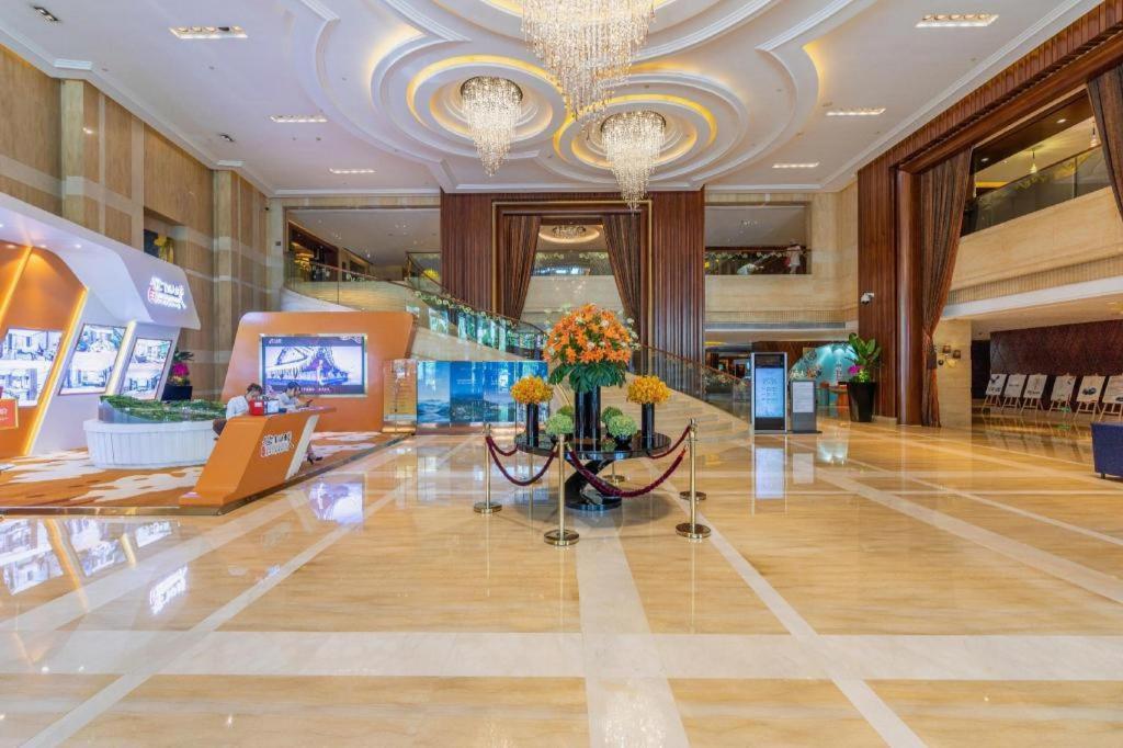 Wyndham Grand Plaza Royale Furongguo Changsha Esterno foto