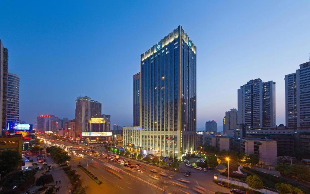 Wyndham Grand Plaza Royale Furongguo Changsha Esterno foto